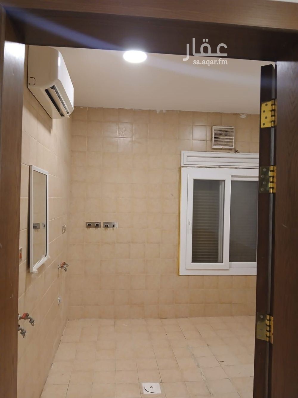 3 bedroom villa in Abhur South, Jeddah 6