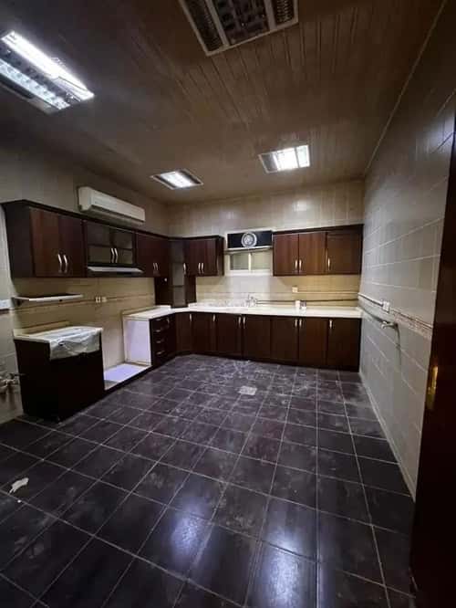 4 bedroom apartment in Al Izdihar, Riyadh 5