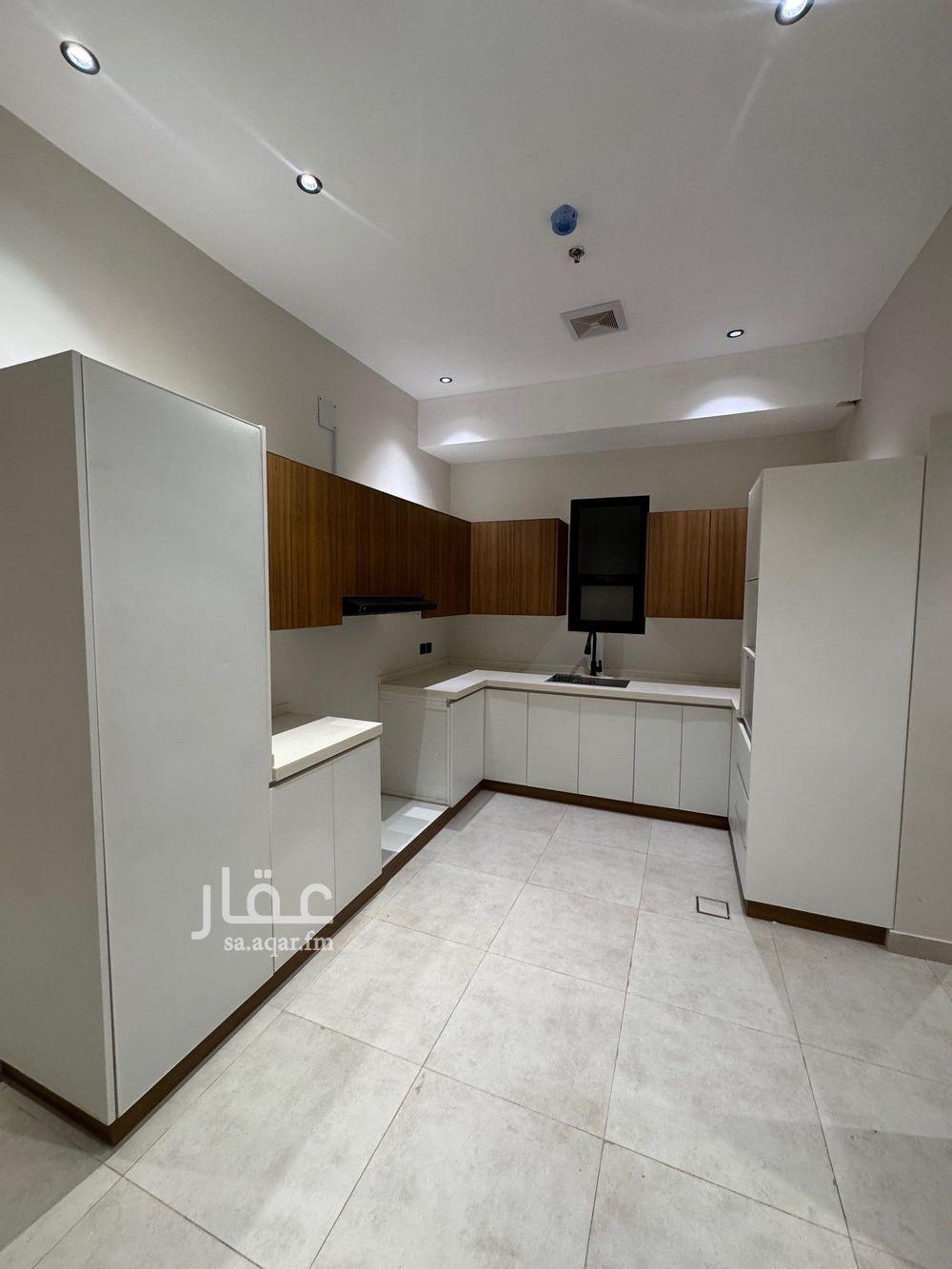 3 bedroom apartment in Ishbiliyah, Riyadh 2