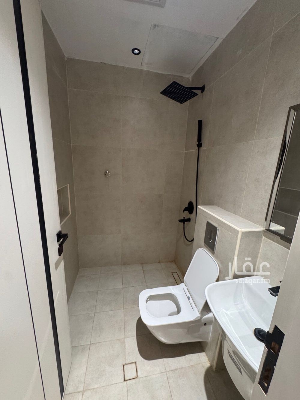 3 bedroom apartment in Ishbiliyah, Riyadh 6