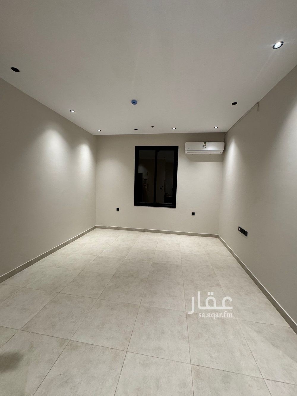 3 bedroom apartment in Ishbiliyah, Riyadh 9
