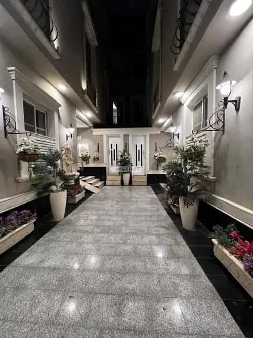 3 bedroom apartment in Al Malqa 5