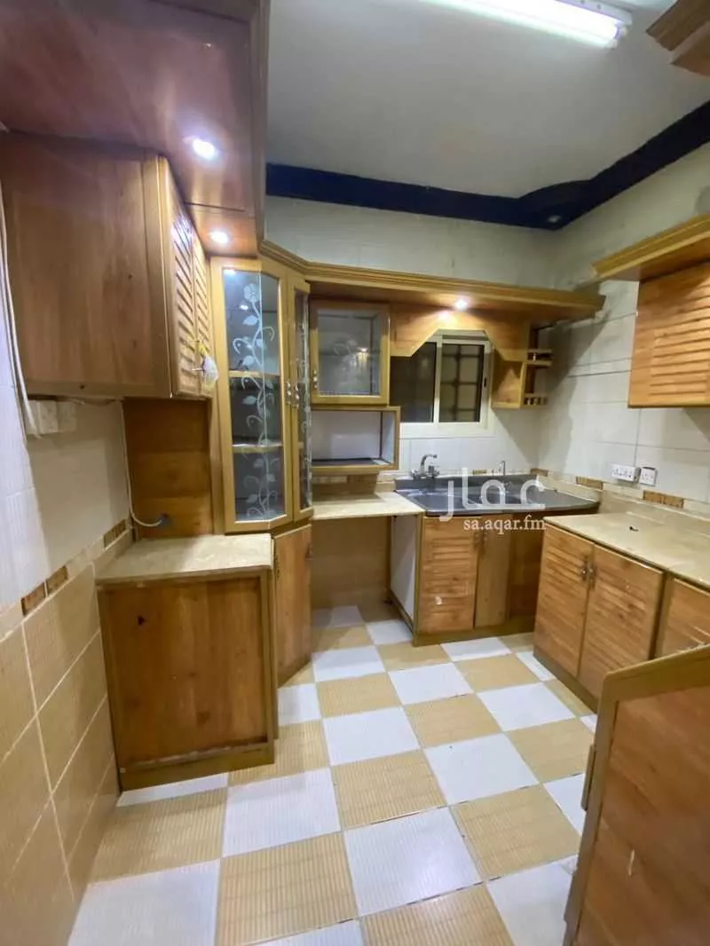 3 bedroom apartment in Al Zahrah, Riyadh 6