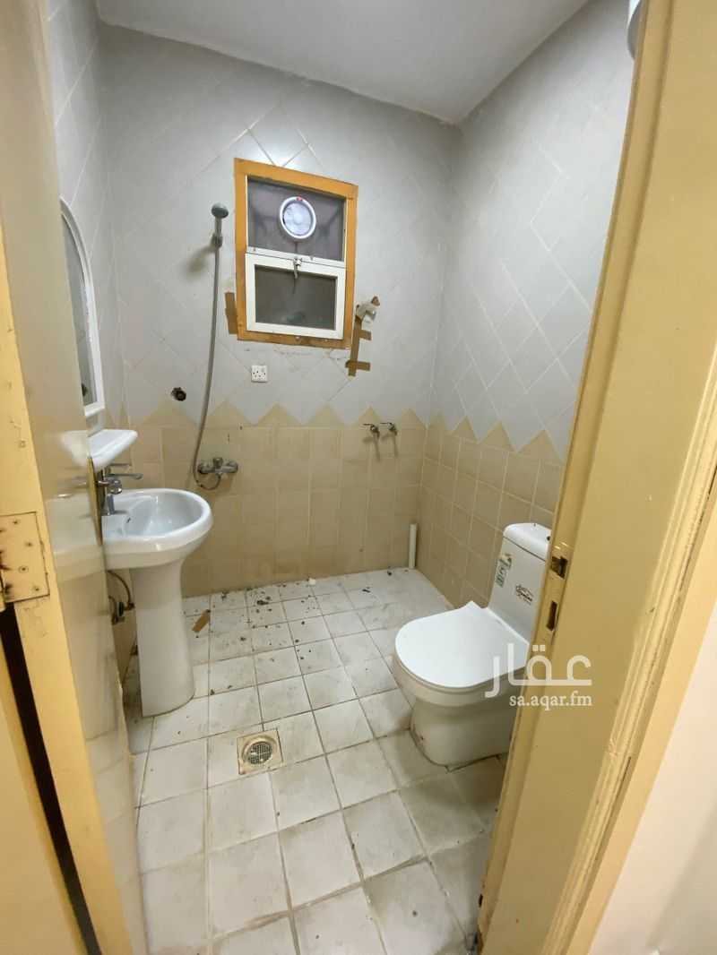 4 bedroom apartment in As Suwaidi Al Gharabi, Riyadh 7