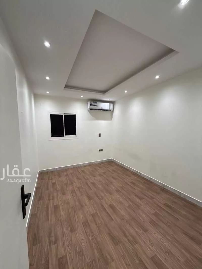 4 bedroom apartment in King Fahd, Riyadh 11
