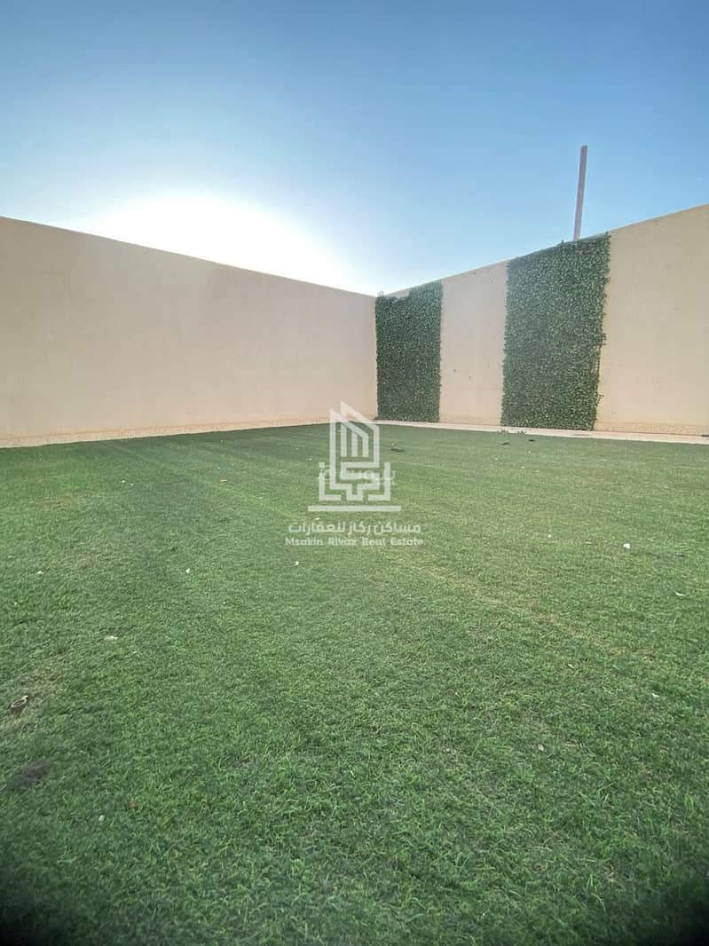4 bedroom apartment in Al Fayha, Riyadh 13