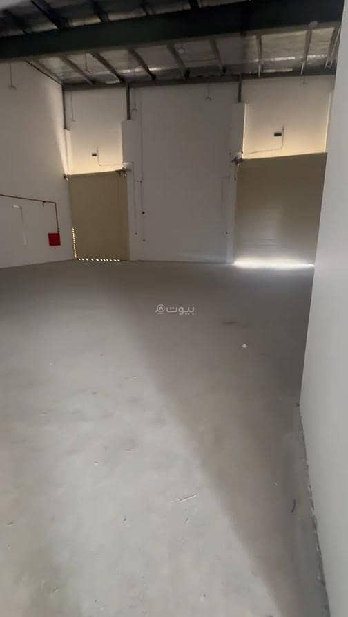 warehouse in Dahiat King Fahd, Eastern Province 7