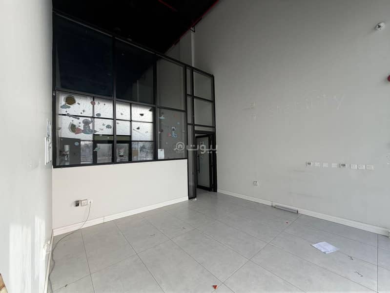 shop in Al Malqa, Riyadh 4