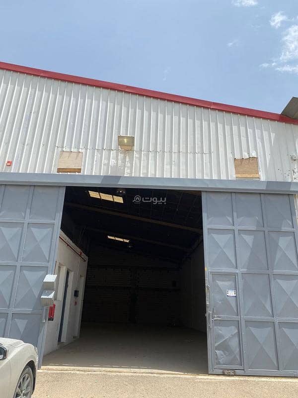 warehouse in Al Mishal, Riyadh 5