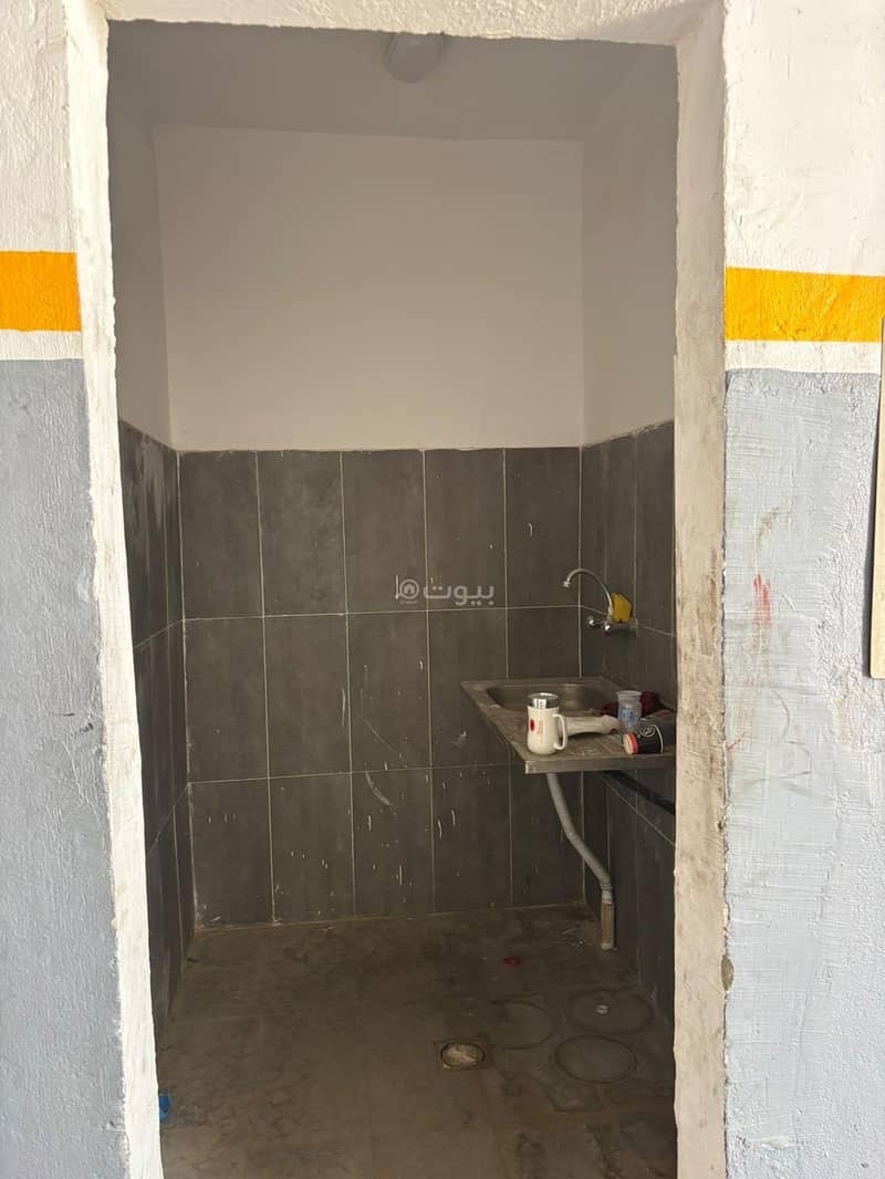 warehouse in Al Mishal, Riyadh 4