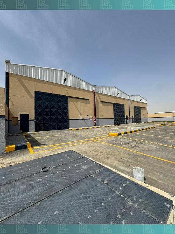 warehouse in Al Misfat, Riyadh 2