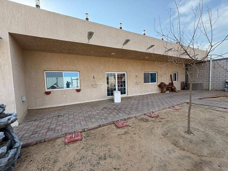 5 bedroom land in Jeddah