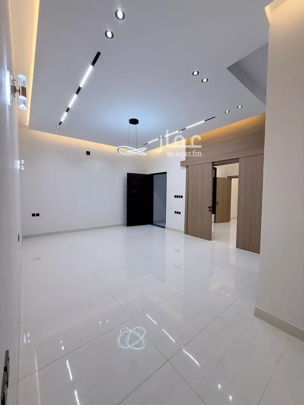 4 bedroom villa in An Nadhim, Riyadh 2