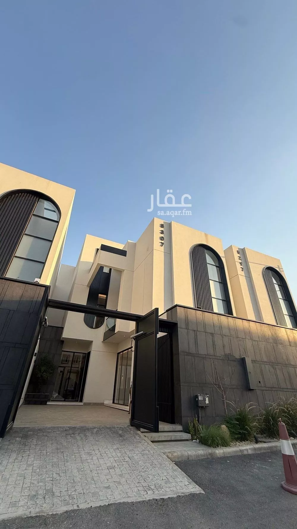 فيلا 4 غرف في الملقا، الرياض