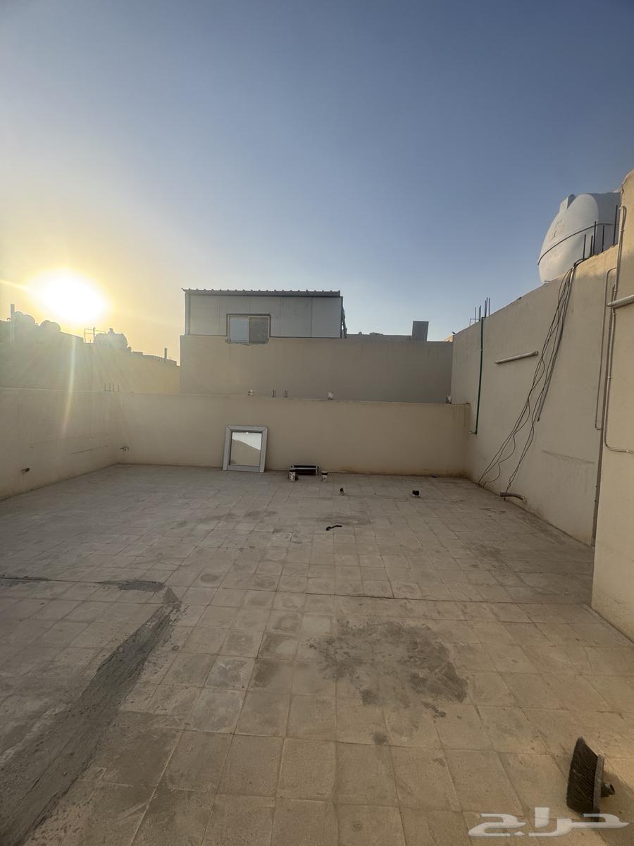 4 bedroom apartment in Badr, Riyadh 5