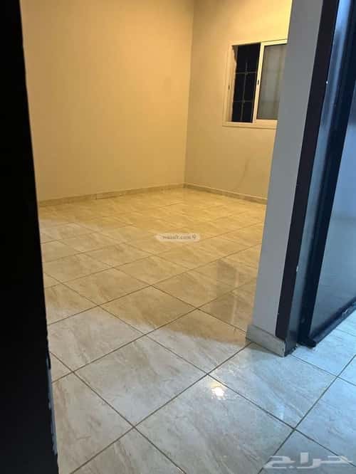 شقة 3 غرف في الرمال 4