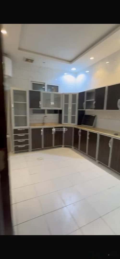 3 bedroom apartment in Al Munsiyah 4