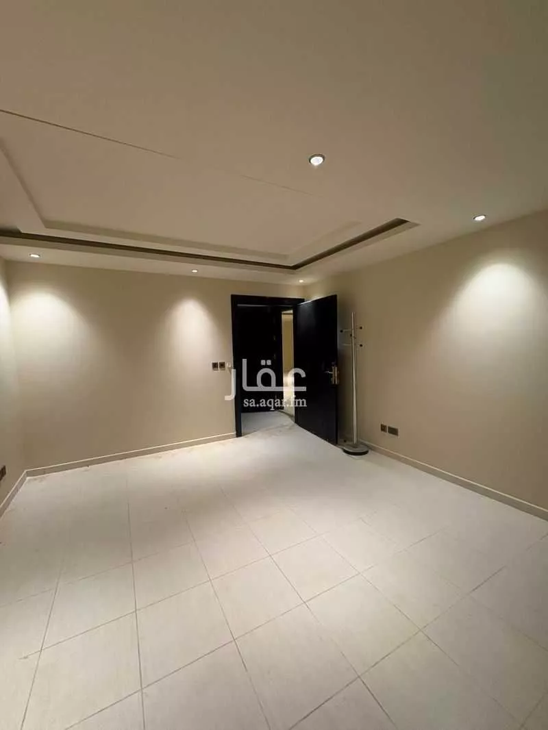 4 bedroom villa in Al Yasmin, Riyadh 25