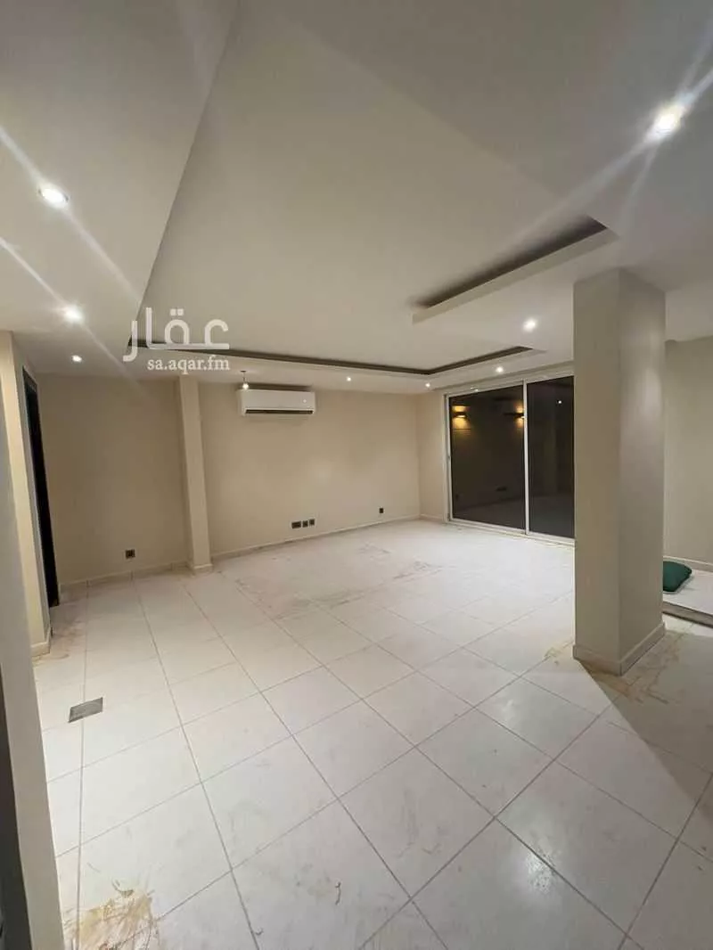 4 bedroom villa in Al Yasmin, Riyadh 7