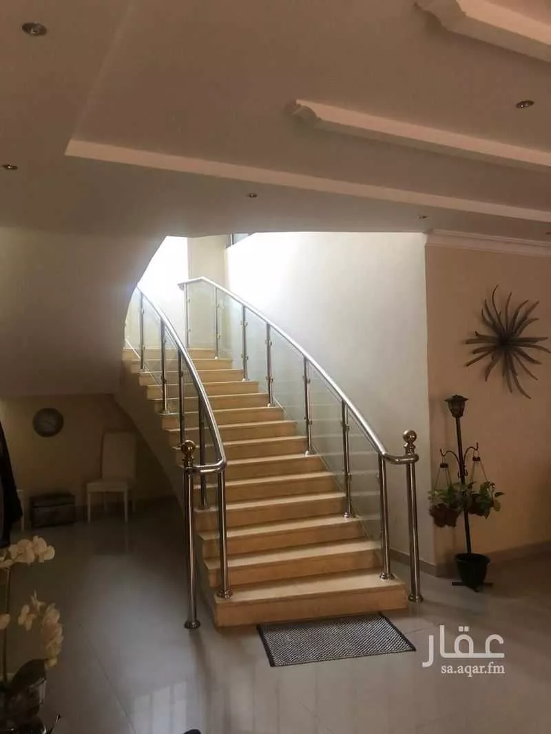 5 bedroom villa in Al Sahafah, Riyadh 8