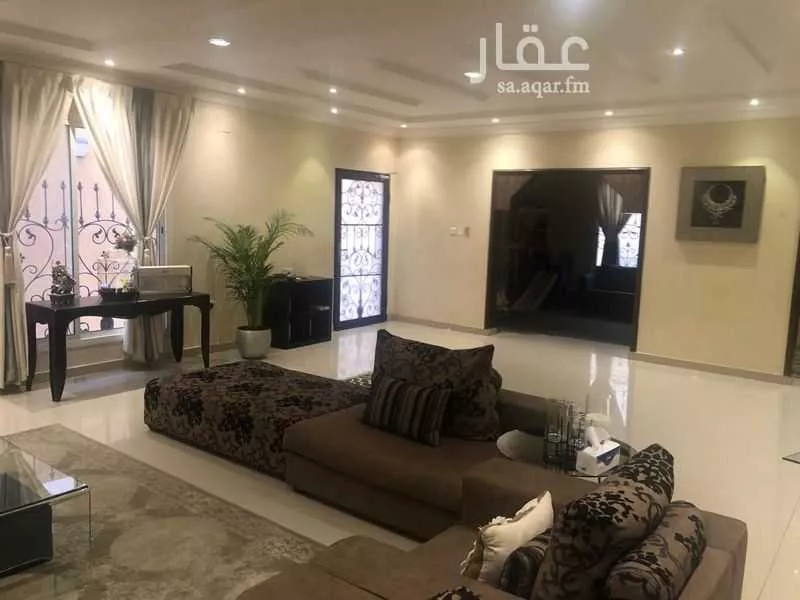 5 bedroom villa in Al Sahafah, Riyadh 4