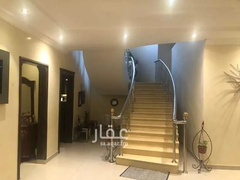 5 bedroom villa in Al Sahafah, Riyadh 3