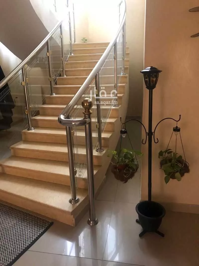 5 bedroom villa in Al Sahafah, Riyadh 13