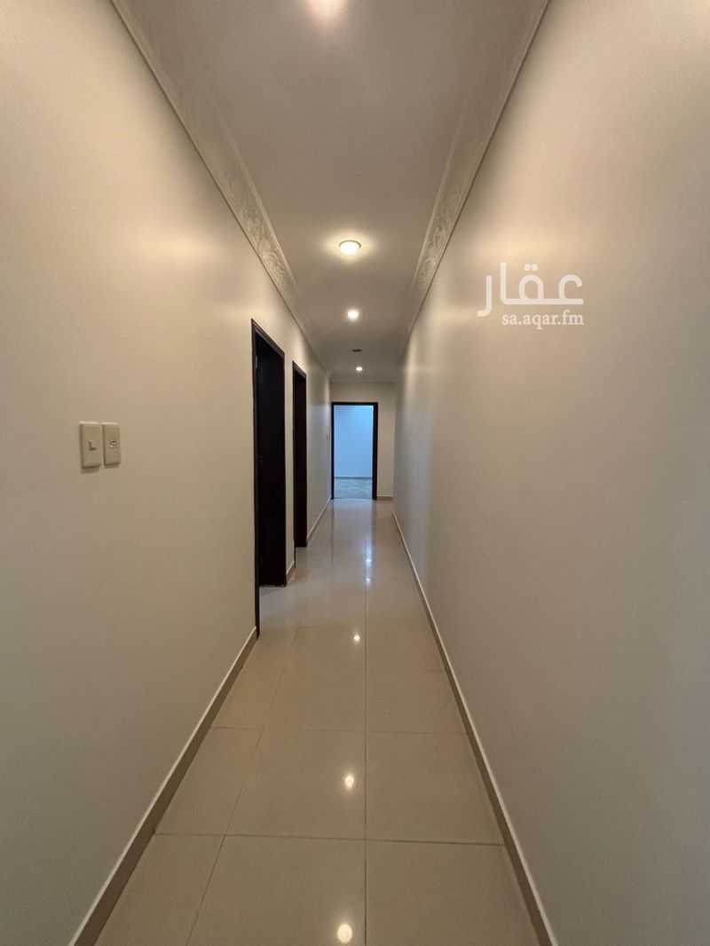 4 bedroom apartment in Al Jawharah, Eastern Province 2