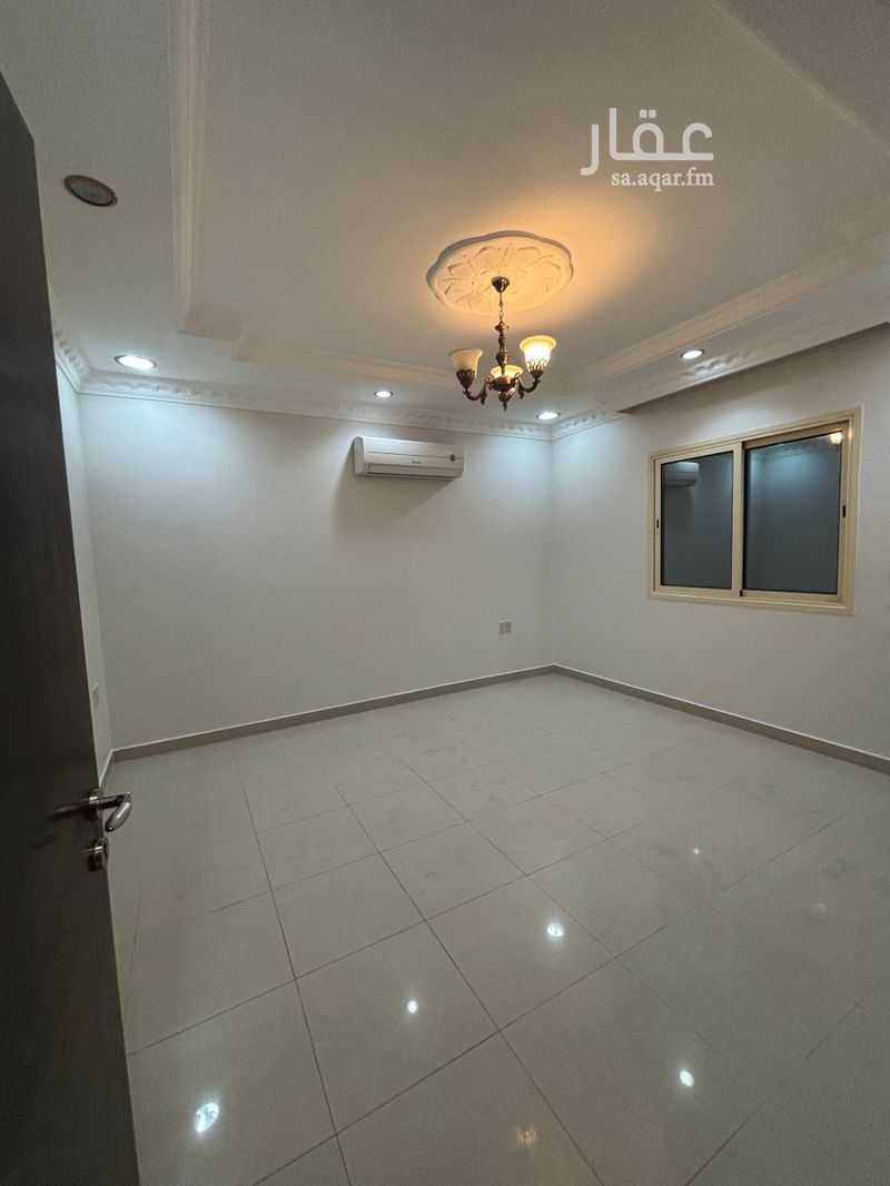 4 bedroom apartment in Al Jawharah, Eastern Province 3