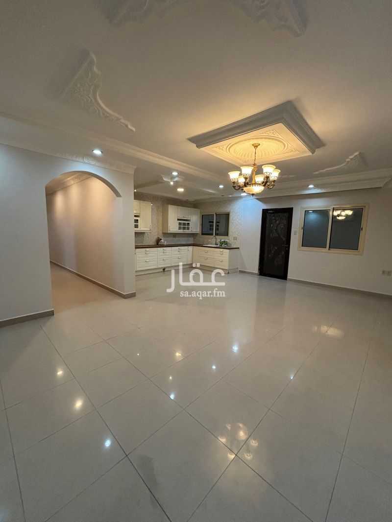 4 bedroom apartment in Al Jawharah, Eastern Province 7