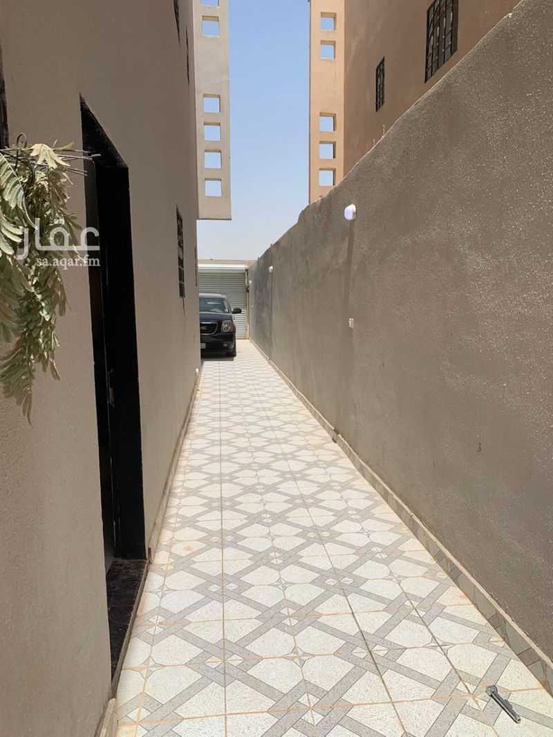 فيلا 4 غرف في عكاظ، الرياض 5
