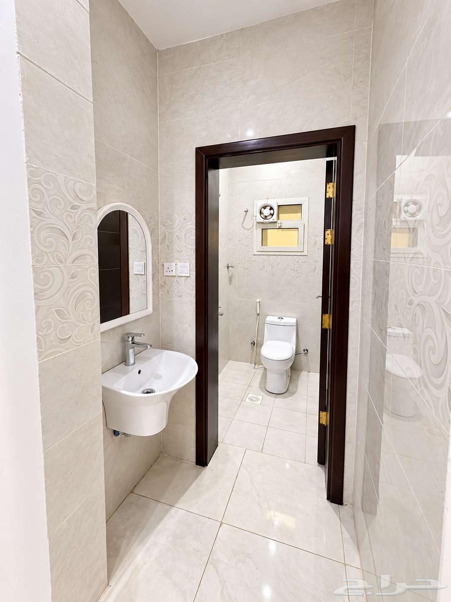2 bedroom apartment in Al Marwa, Jeddah 9