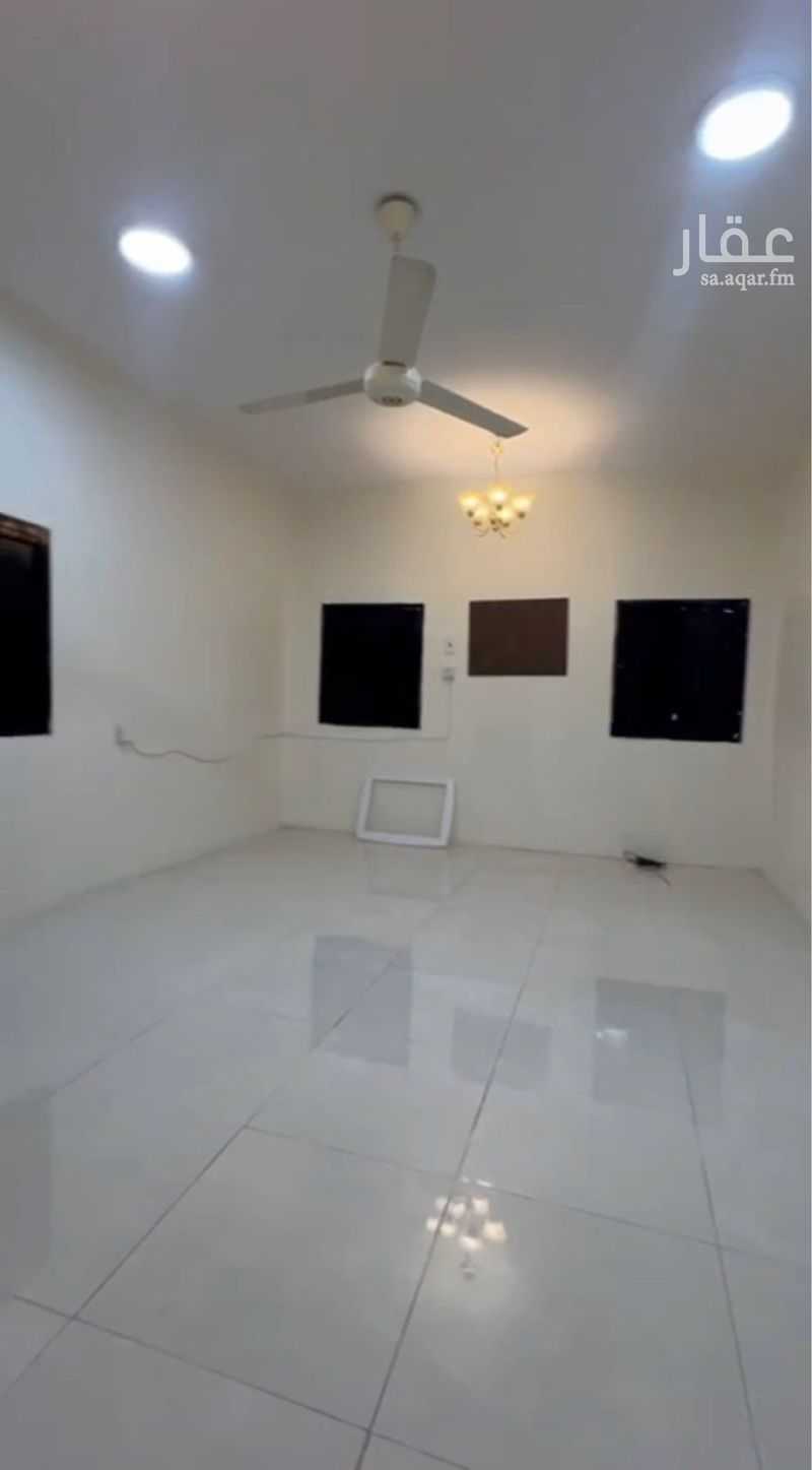 5 bedroom apartment in Al Anabis, Madinah 12