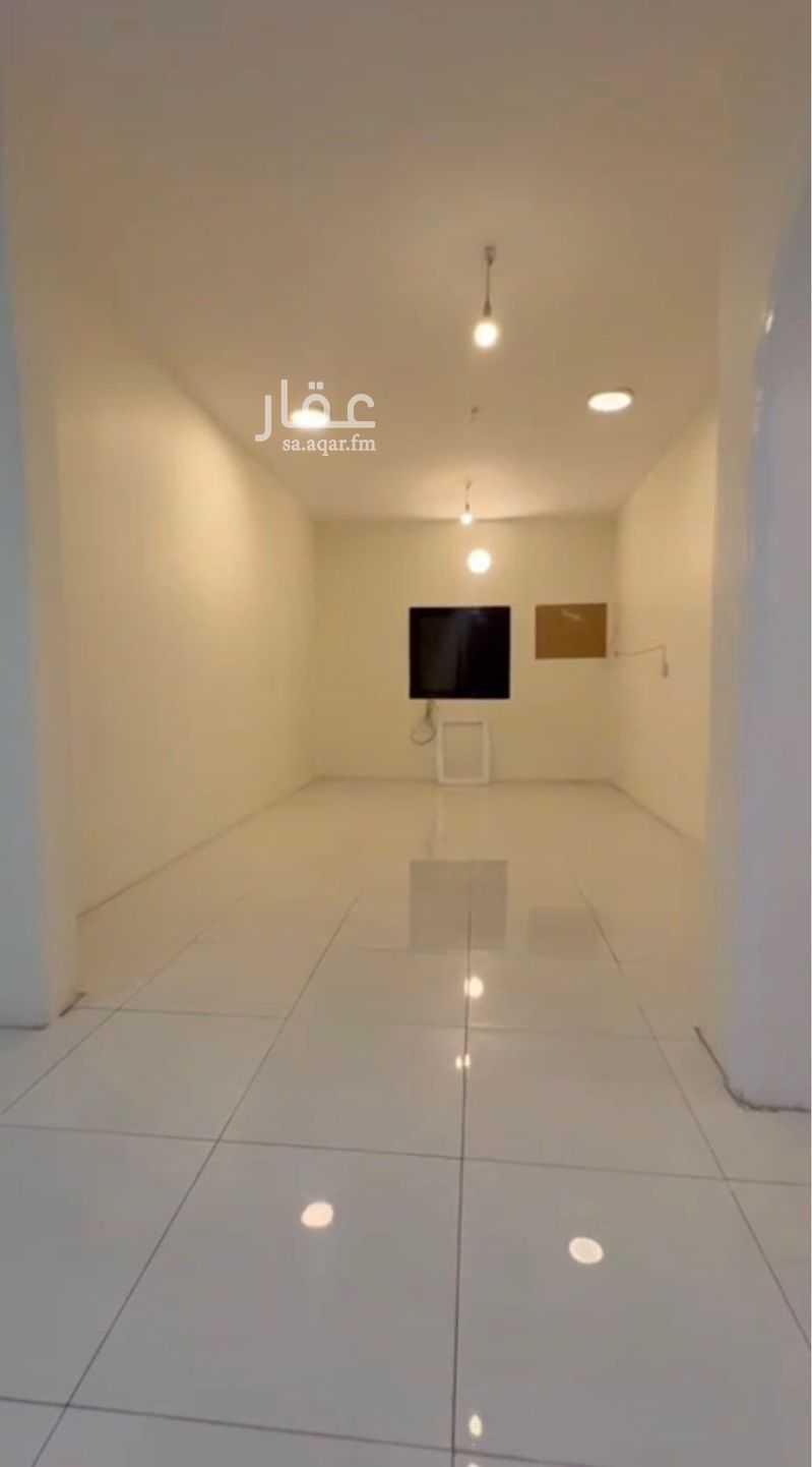 5 bedroom apartment in Al Anabis, Madinah 4