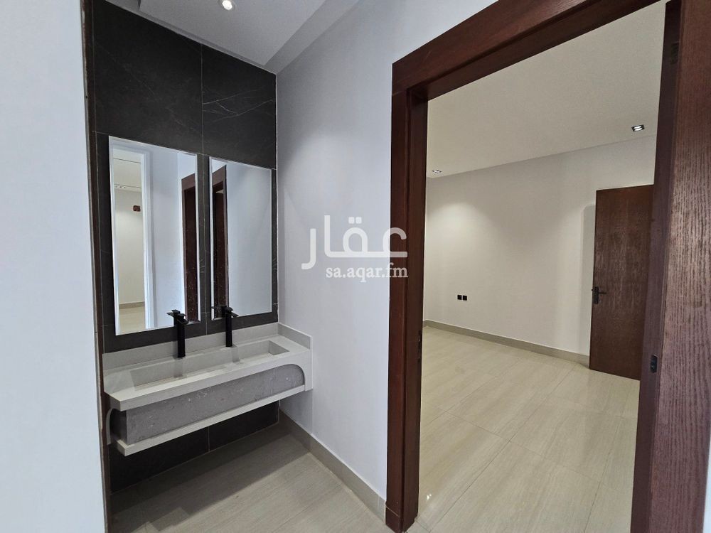 3 bedroom villa in Al Uraija Al Gharbi, Riyadh 12