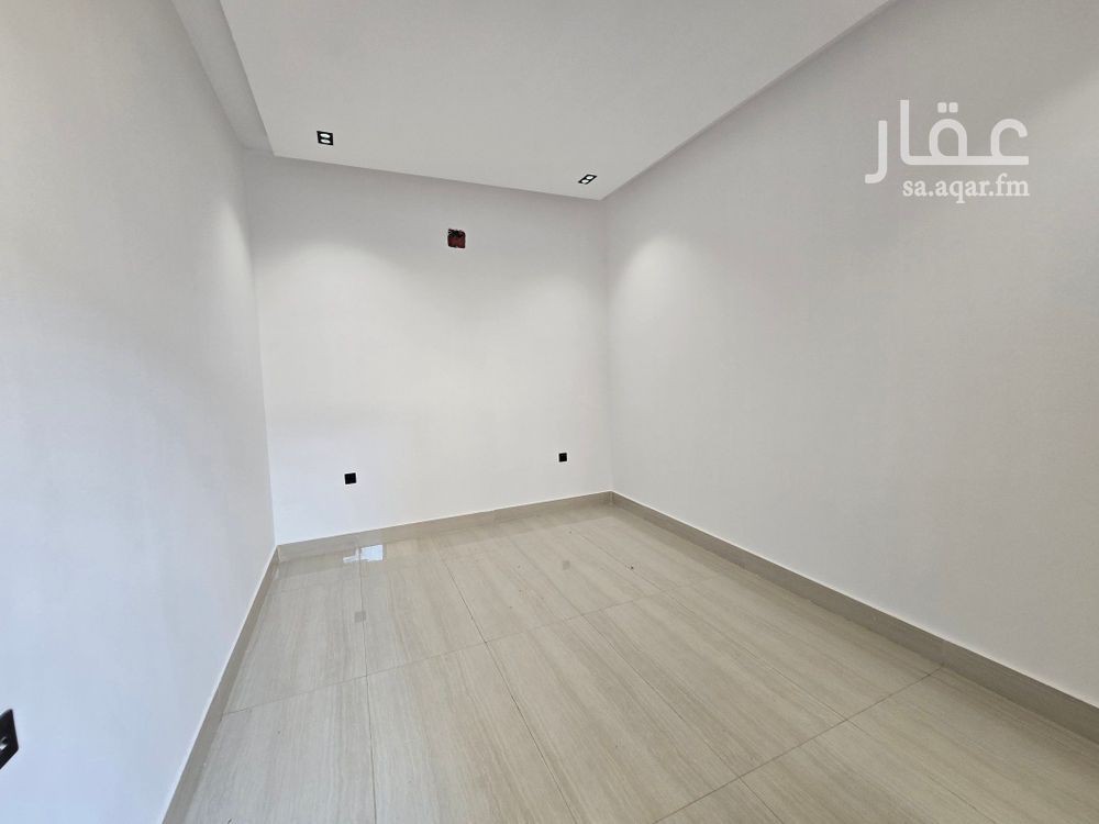 3 bedroom villa in Al Uraija Al Gharbi, Riyadh 9