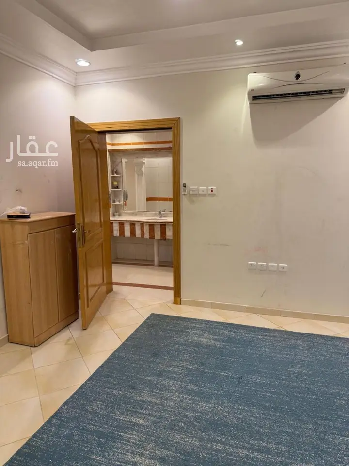 4 bedroom villa in Al Shuhada, Riyadh 17