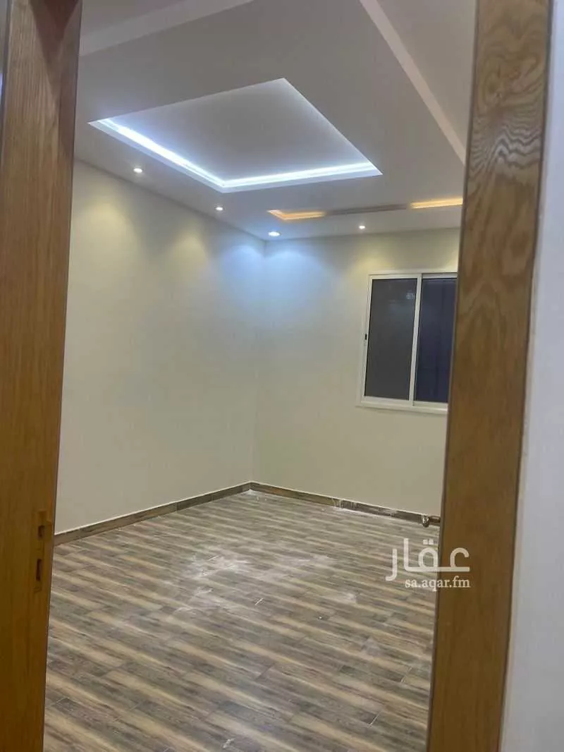 4 bedroom villa in Tuwaiq, Riyadh 9