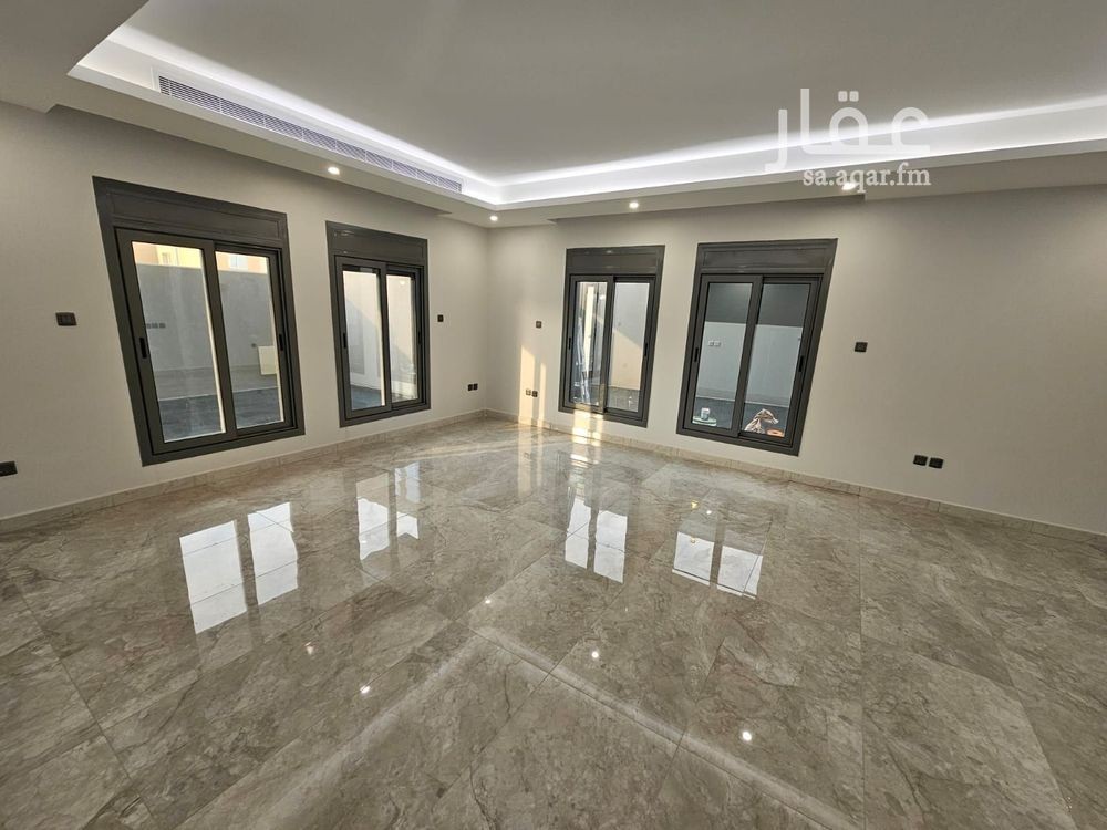 6 bedroom villa in Al Amwaj, Jeddah 4