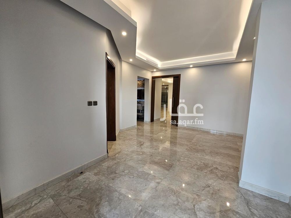 6 bedroom villa in Al Amwaj, Jeddah 3