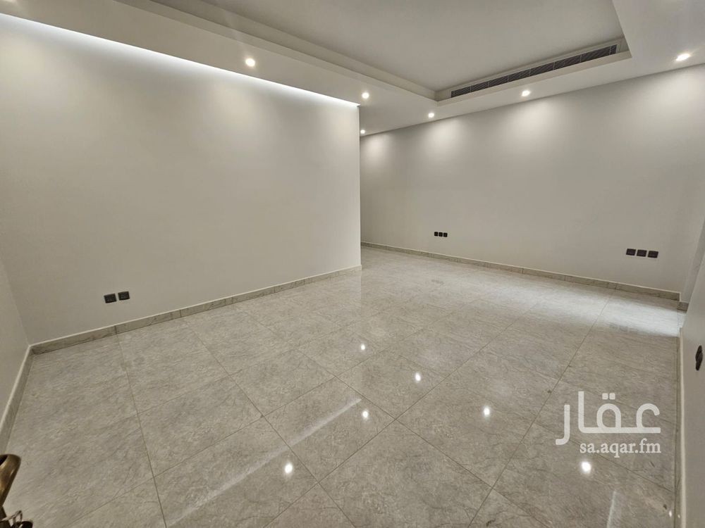 6 bedroom villa in Al Amwaj, Jeddah 12
