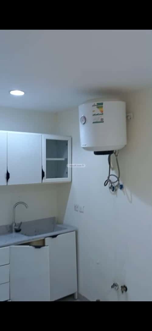 شقة 1 غرف في المونسية 4