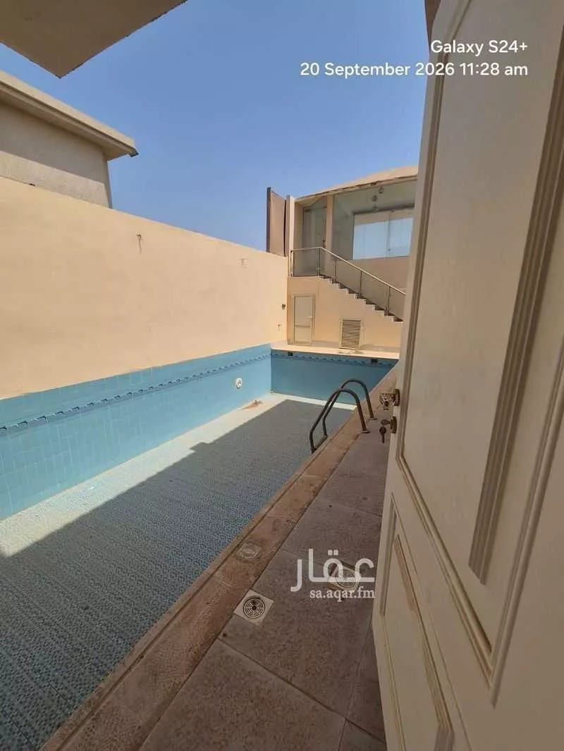فيلا 4 غرف في الزمرد، جدة 21