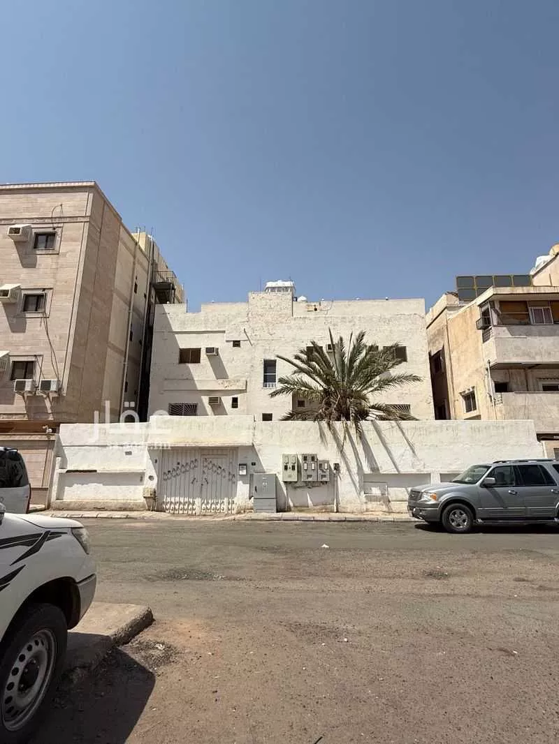 عقار 8 غرف في قربان، المدينة المنورة