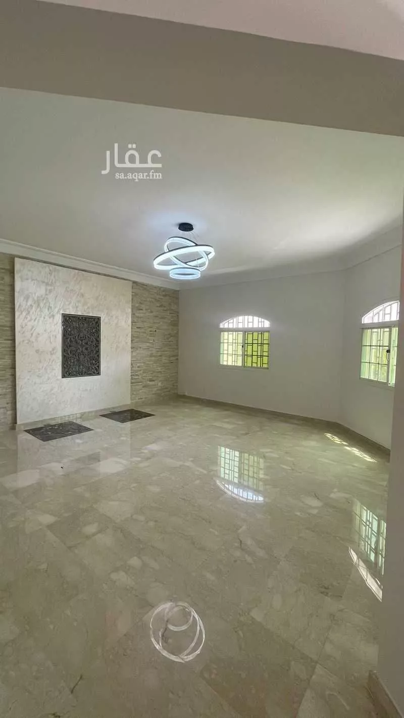 4 bedroom villa in Al Shati, Jeddah 17