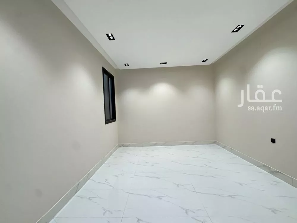 دور 4 غرف في غرناطة 19