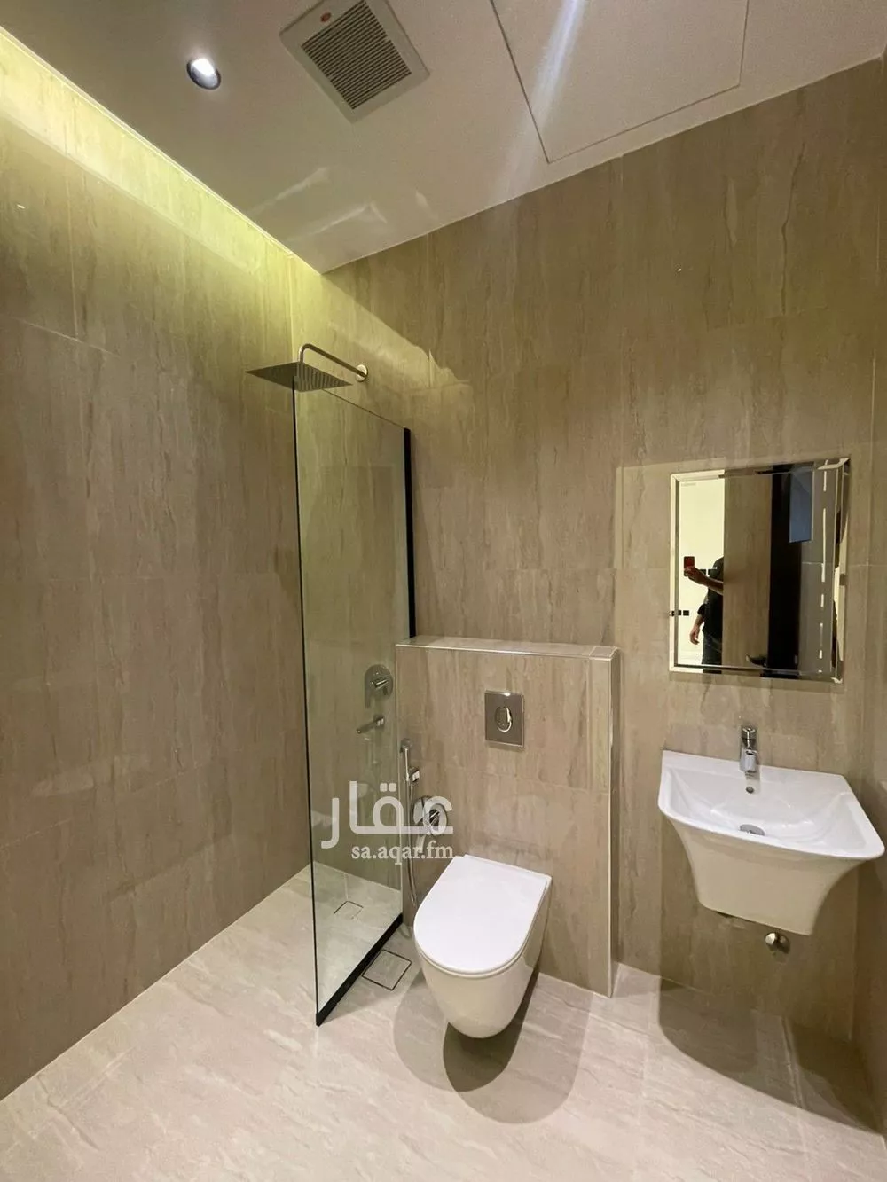 4 bedroom floor in Al Narjis 12