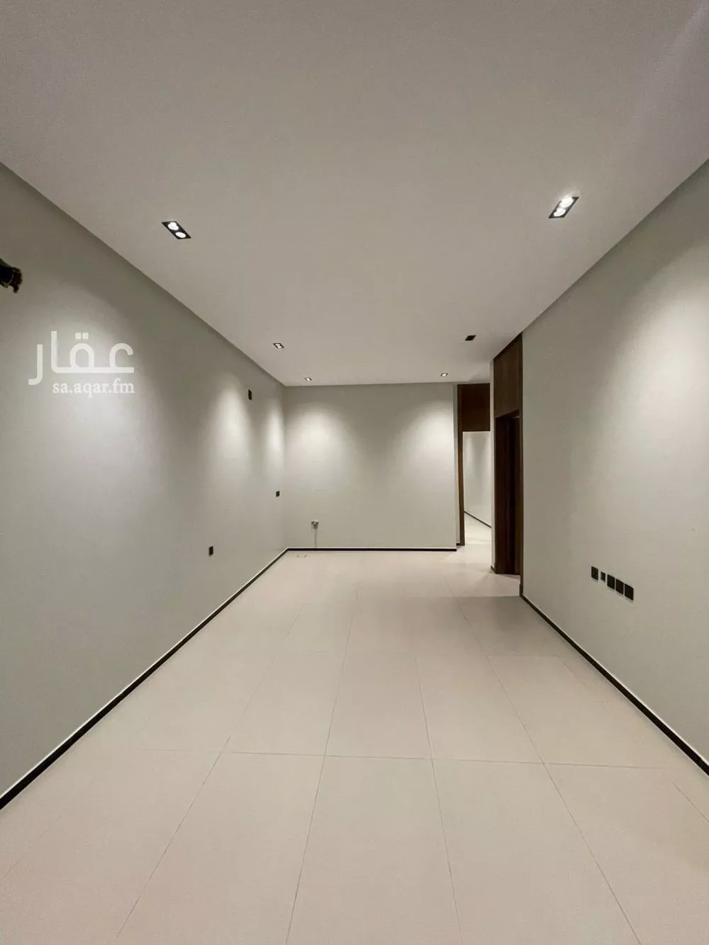 4 bedroom floor in Al Rimal 12