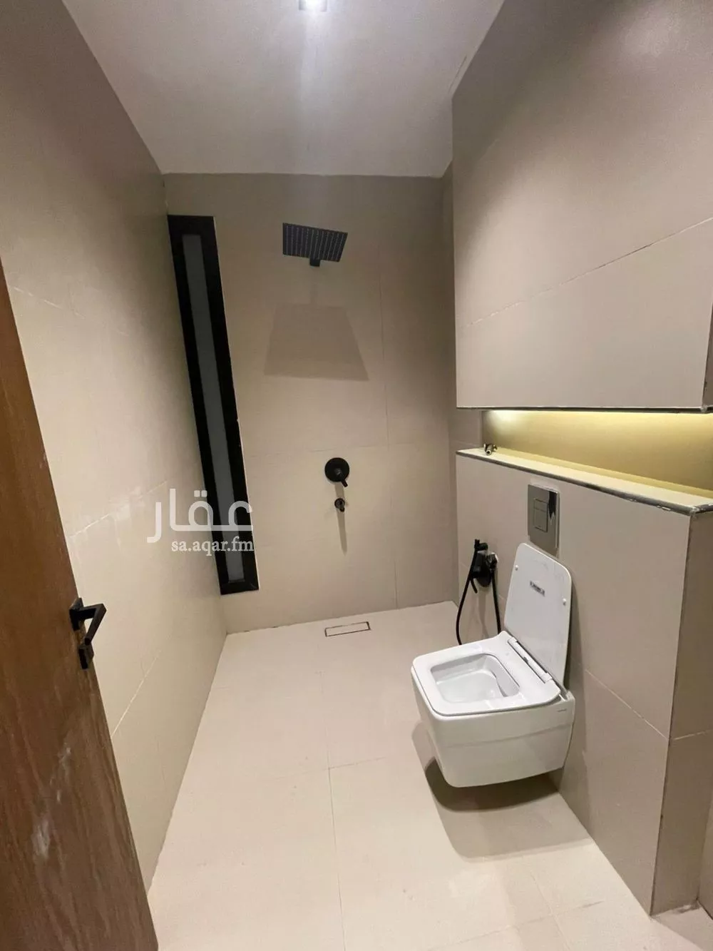 4 bedroom floor in Al Rimal 16