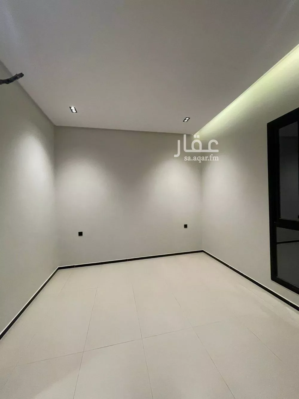 4 bedroom floor in Al Rimal 18